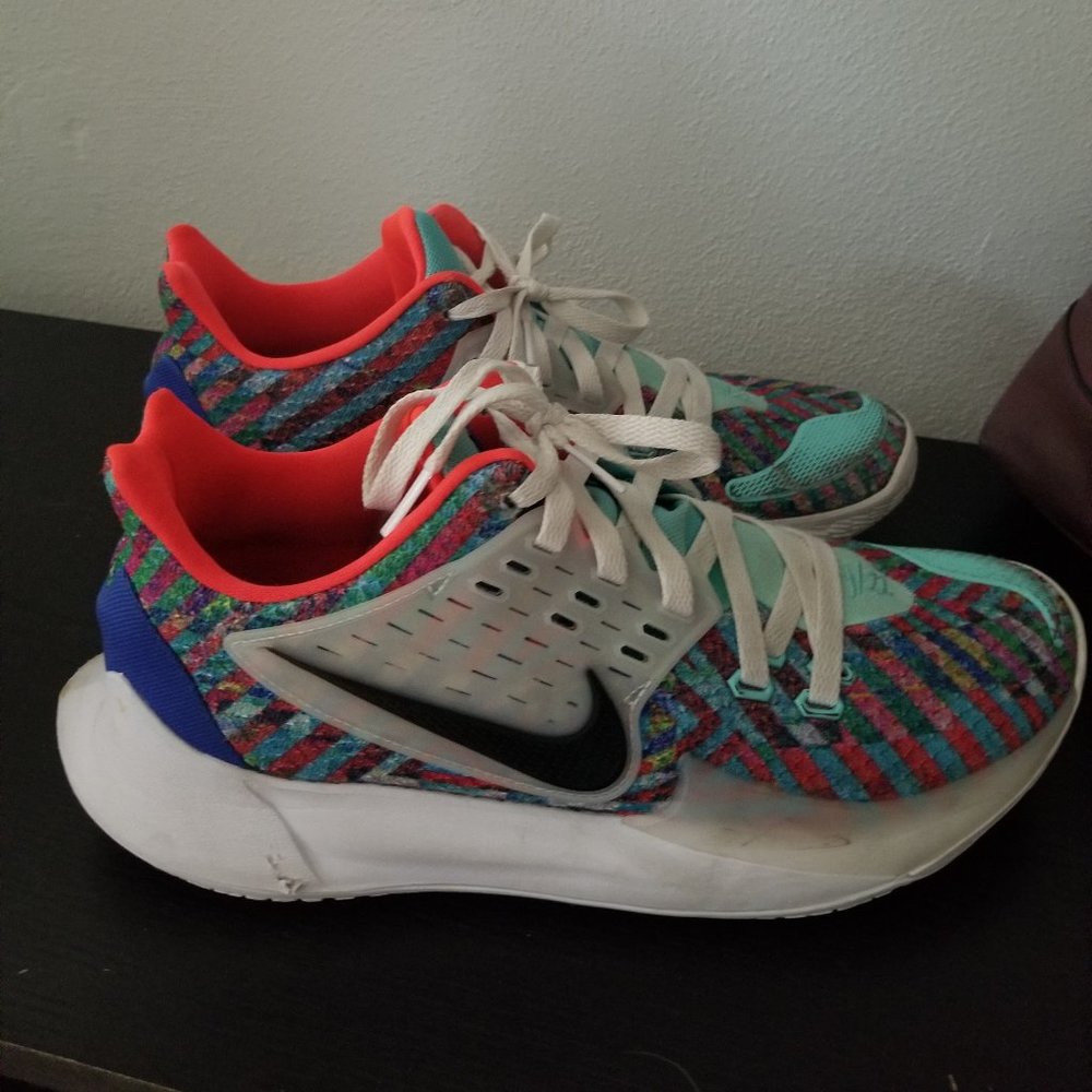 Nike Kyrie Low 2